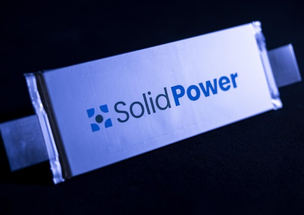 per-le-batterie-allo-stato-solido-bmw-prende-a-bordo-la-startup-solid-power