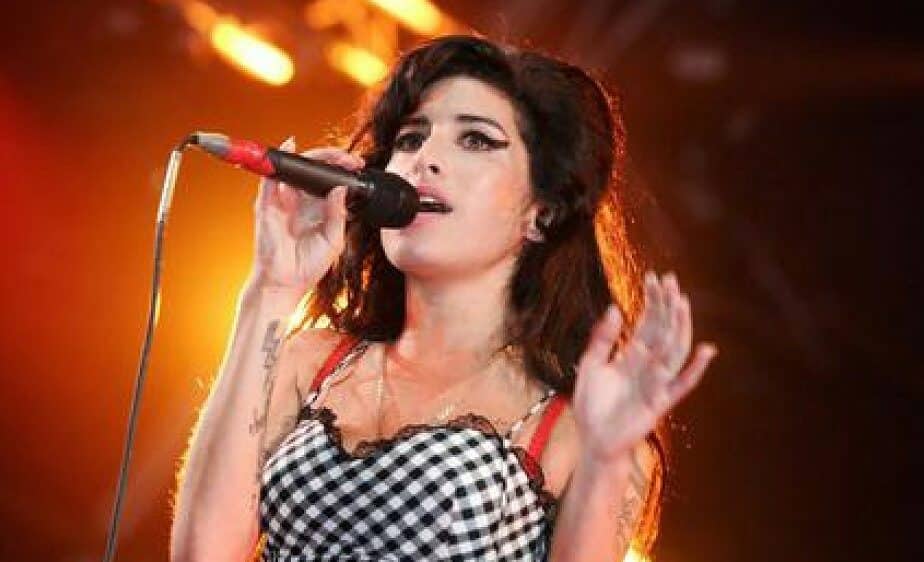 lady-in-blue:-concerto-tributo-ad-amy-winehouse