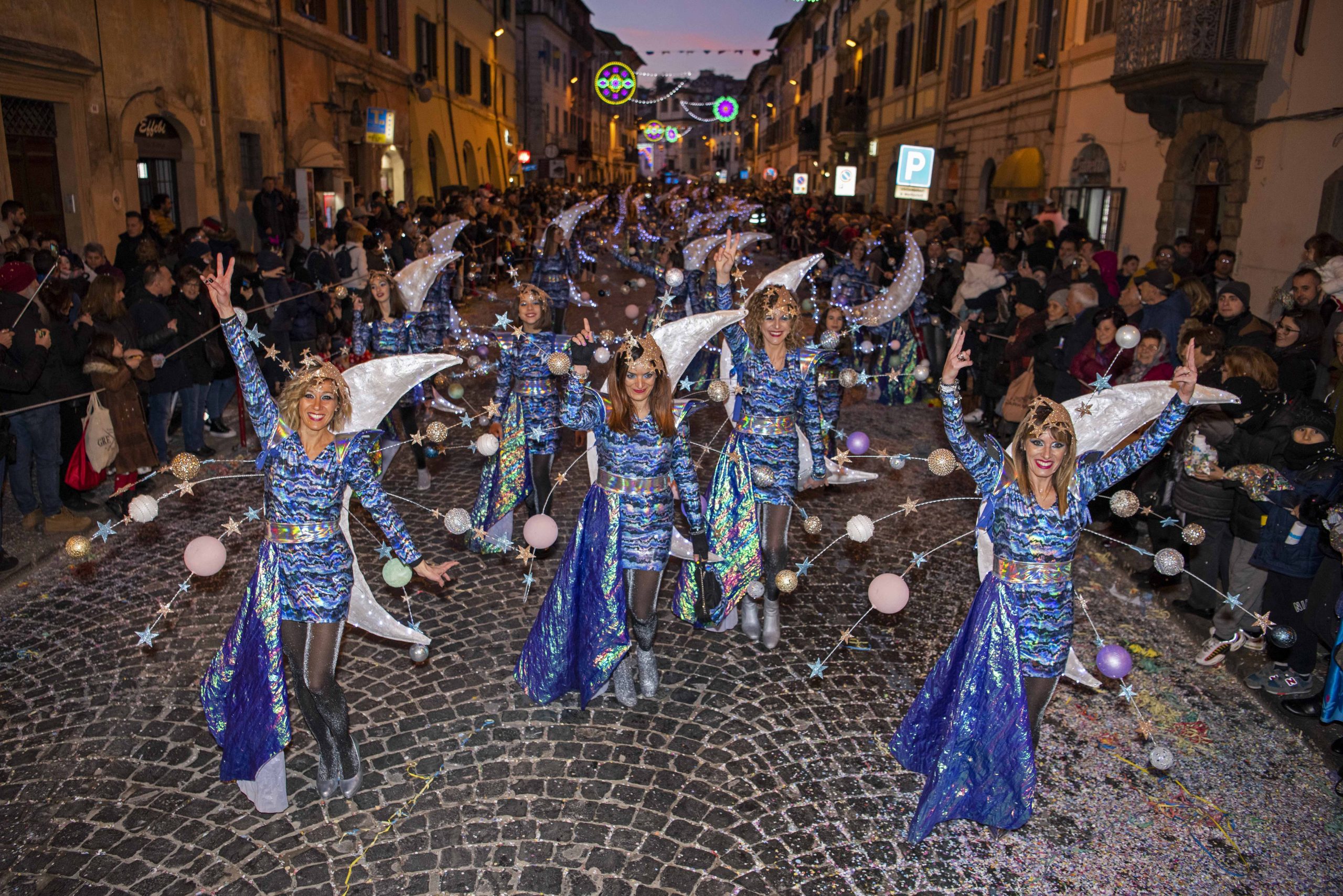 ronciglione-diventa-la-citta-del-carnevale:-un-mese-di-divertimento-fra-storia-e-modernita