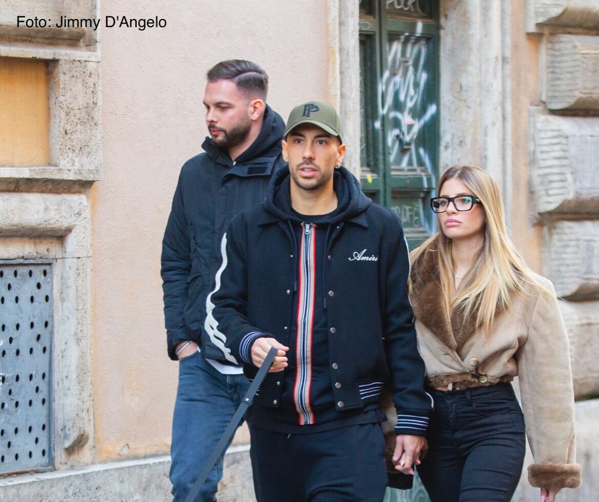 chiara-nasti-e-mattia-zaccagni:-relax-e-amore-in-via-del-corso-–-foto