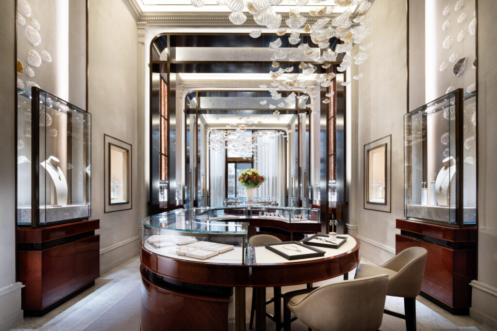 greatest-showrooms:-chopard,-new-york,-usa