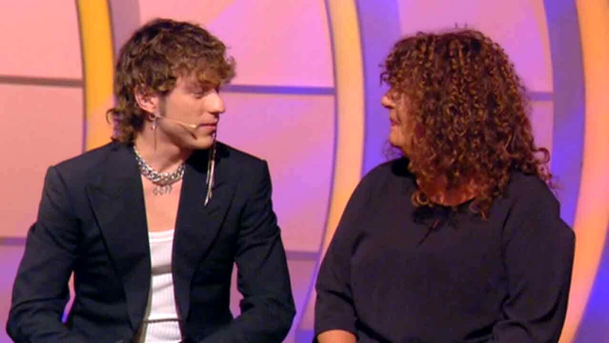 c’e-posta-per-te,-irama-fa-un-regalo-speciale-a-marina-e-alla-sua-‘seconda-mamma’-juliet