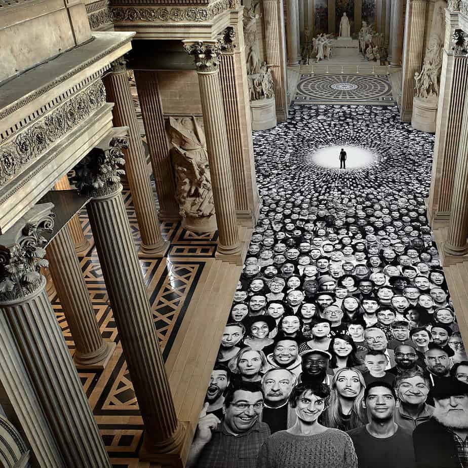 inside-out-milano-l'opera-dell’artista-francese-jr-in-piazza-duomo