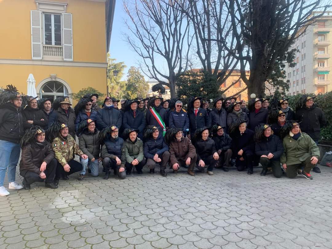 a-sesto-si-e-svolto-il-tradizionale-raduno-dell’associazione-nazionale-bersaglieri-|-sesto-notizie