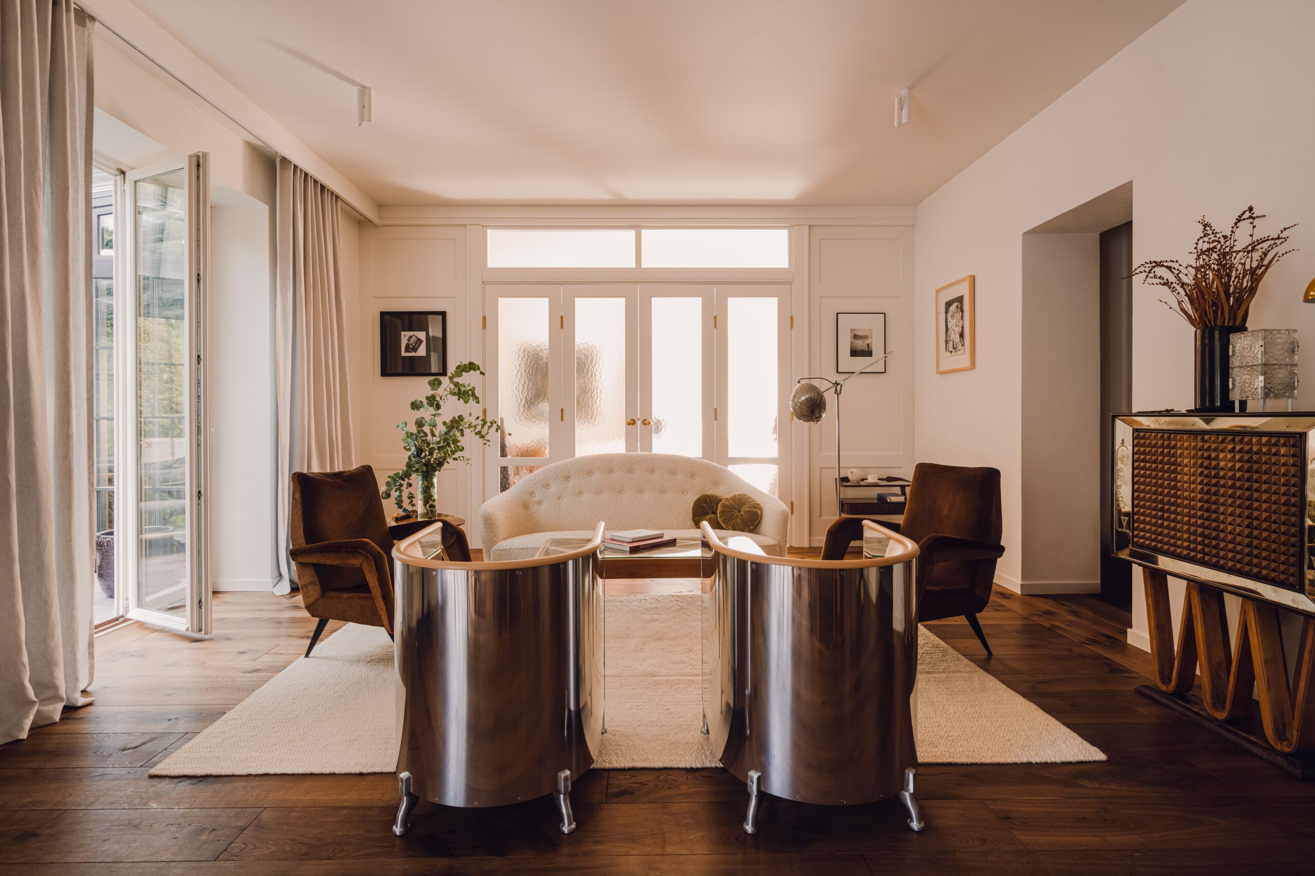 stile-parigino-e-atmosfere-vibranti:-dentro-la-casa-di-una-collezionista