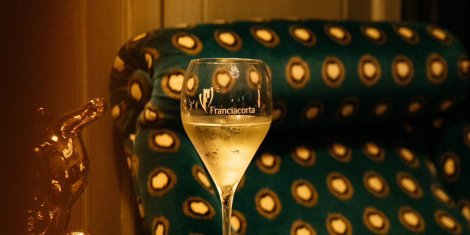 franciacorta,-volumi-stabili-nel-2022.-cresce-il-prezzo-medio