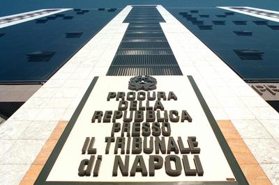 picchiata-dal-figlio-del-boss-perche-trans,indagano-ps-e-procura