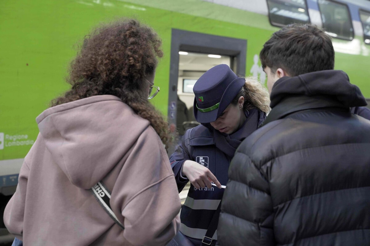 trenord-aumenta-i-controlli-per-chi-tenta-di-salire-sul-treno-senza-biglietto