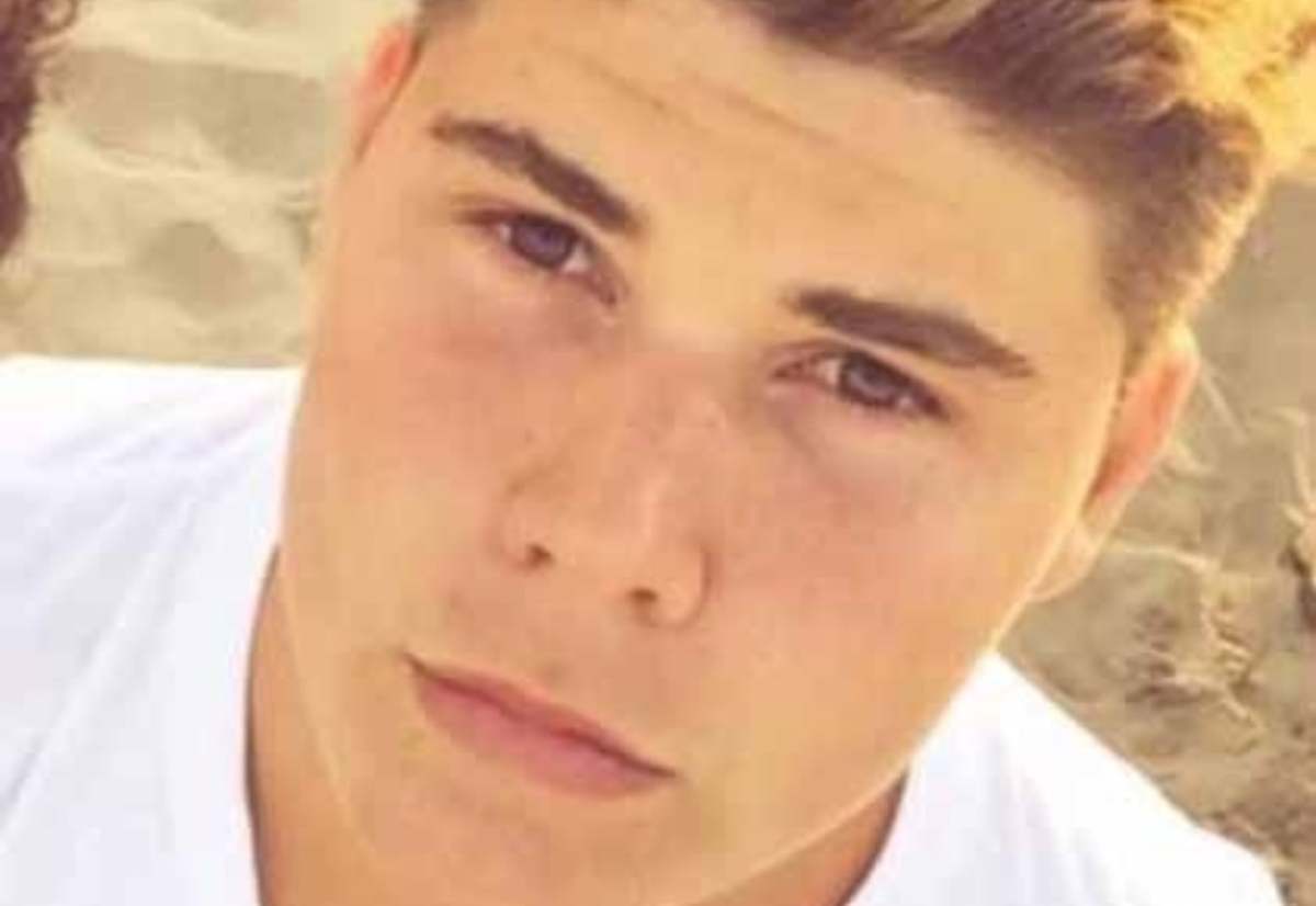 davide,-24-anni,-scambiato-per-un-cinghiale-e-ucciso.-la-madre-“non-perdono-chi-ha-fatto-questo”