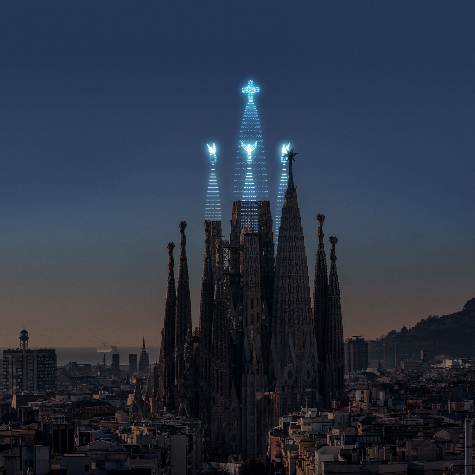 reimmaginare-le-citta:-dalla-sagrada-familia-al-colosseo,-studio-drift-fa-rivivere-gli-edifici-storici-grazie-alla-tecnologia-della-luce