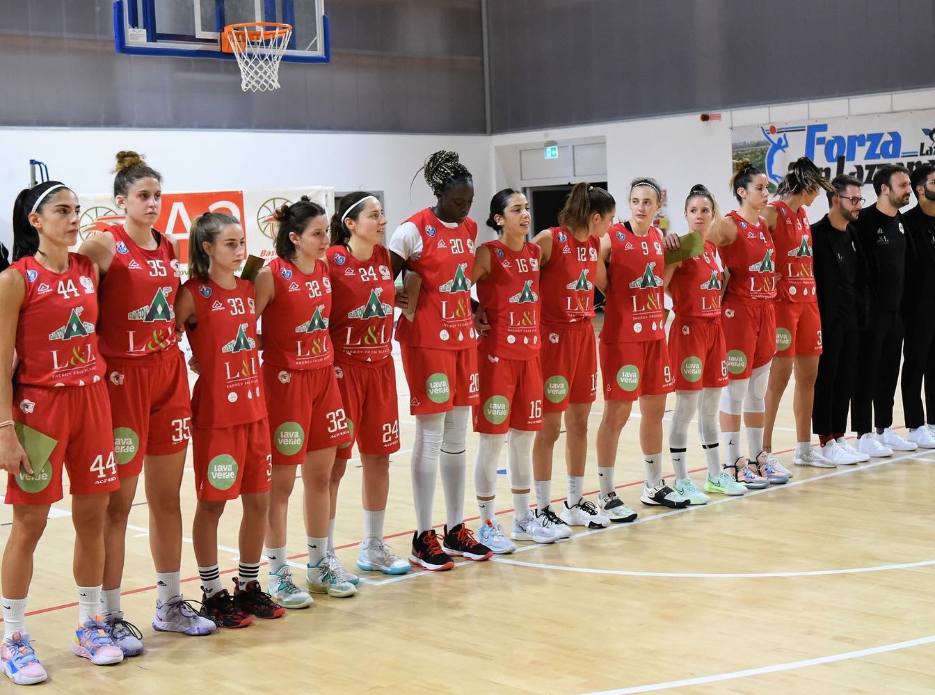 basket-a2-femminile-–-san-giorgio-ancora-al-buio:-e-ko-anche-a-vicenza-|-la-voce-di-mantova