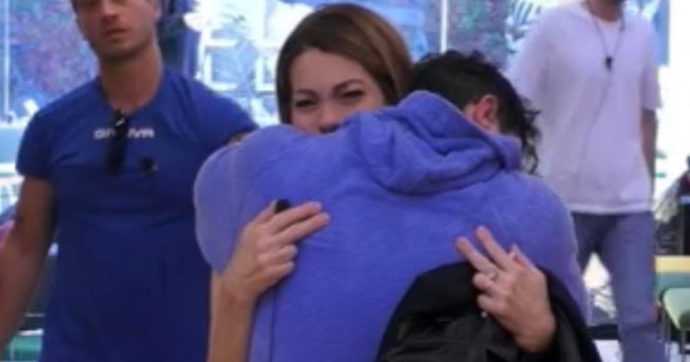 milena-miconi-lascia-il-grande-fratello-vip-per-la-morte-del-manager-alessandro-lo-cascio