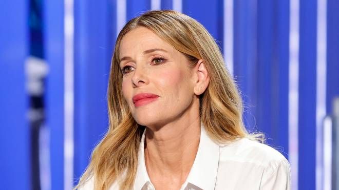 sanremo,-alessia-marcuzzi-al-fianco-di-fiorello-al-dopofestival-–-magazine-–-sanremo-–-quotidiano.net