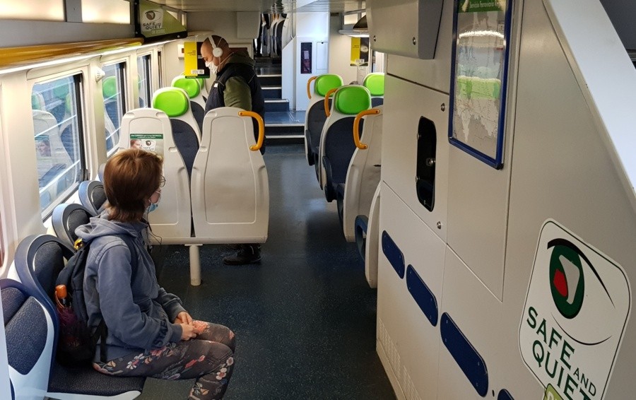 assalto-a-trenord-per-la-mantova-milano-dai-candidati-m5s-per-le-regionali-|-la-voce-di-mantova