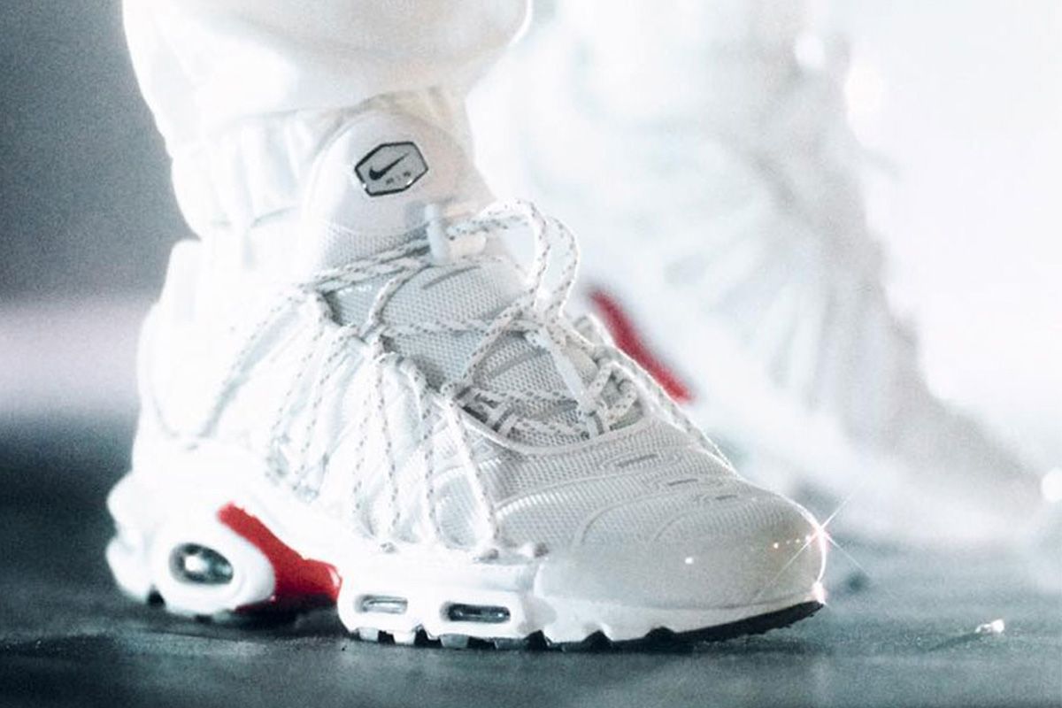 remember-drake's-custom-nike-tns?-they're-back(ish)