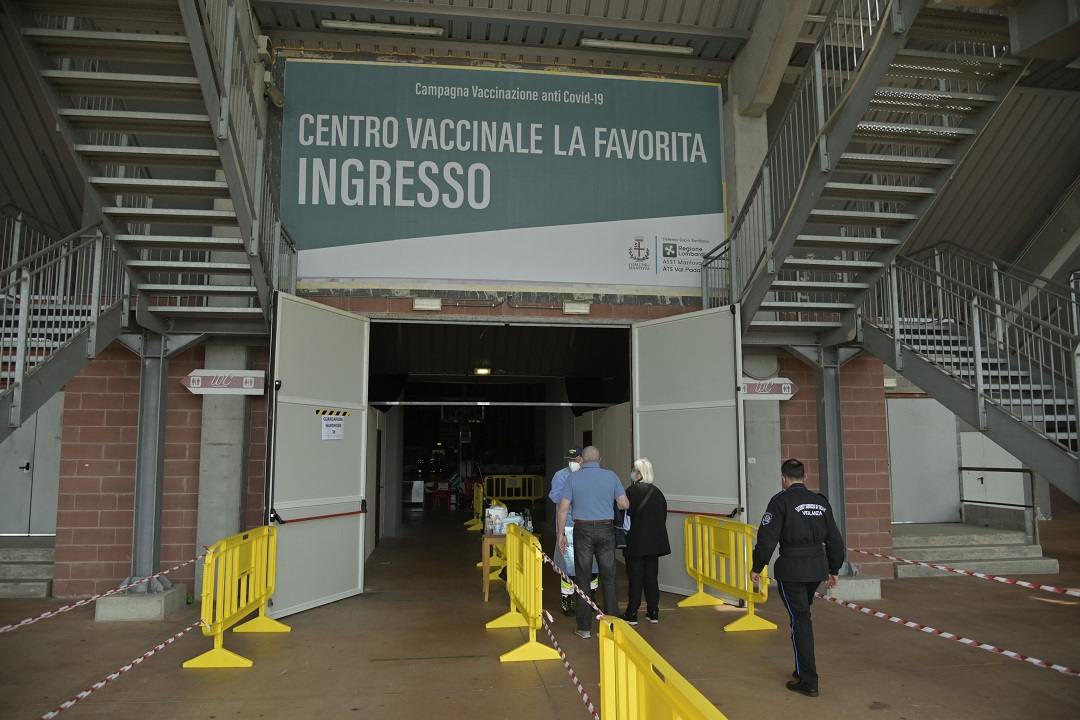 l'hub-vaccinale-alla-gp-arena-chiudera-il-4-marzo-|-la-voce-di-mantova