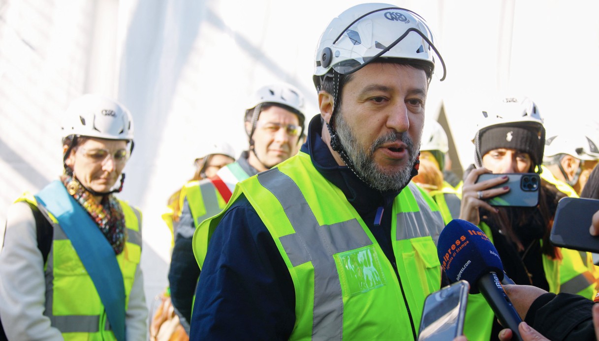 ponte-sullo-stretto,-salvini-e-sicuro:-c’e-una-fake-news-storica