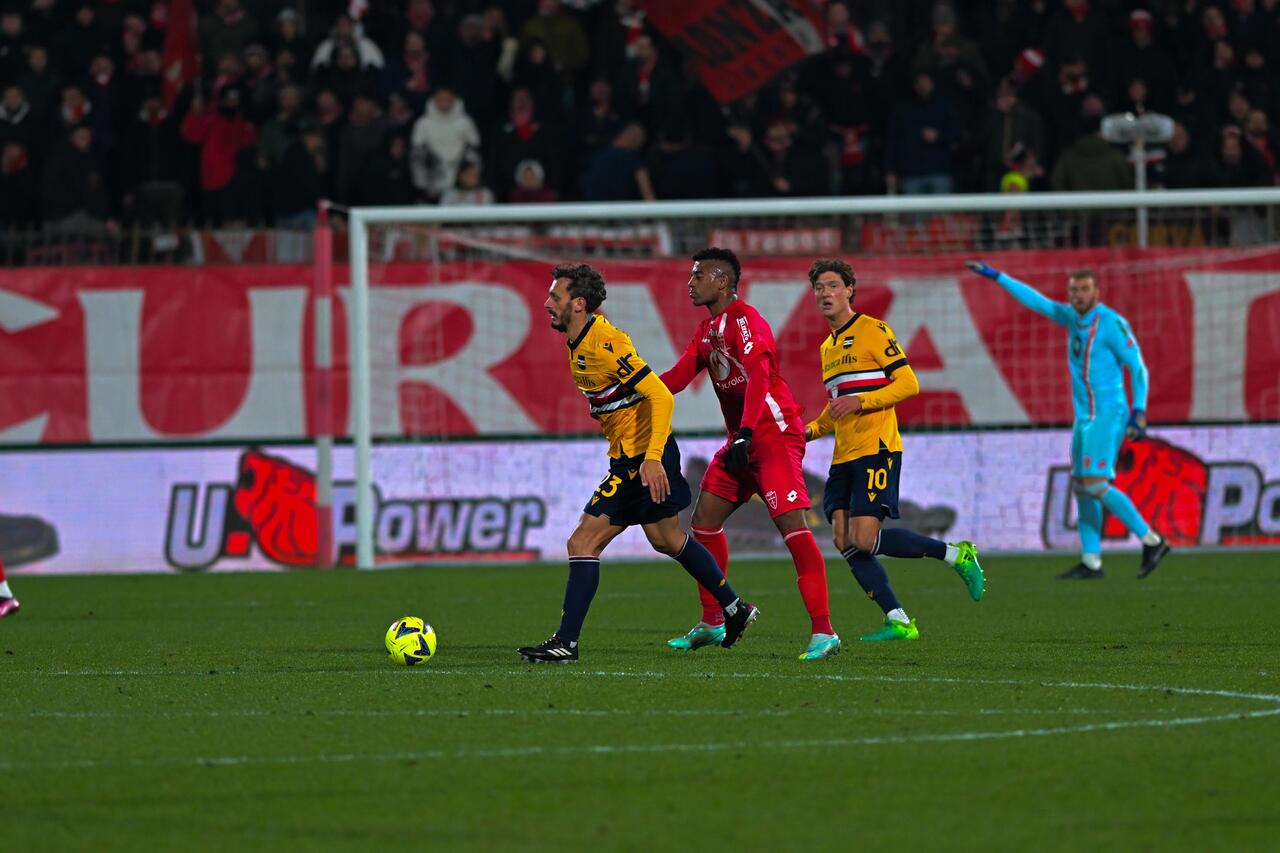 serie-a,-i-dati-spettatori-della-21^-giornata:-comanda-il-derby-di-milano,-monza-–-samp-davanti-a-due-match