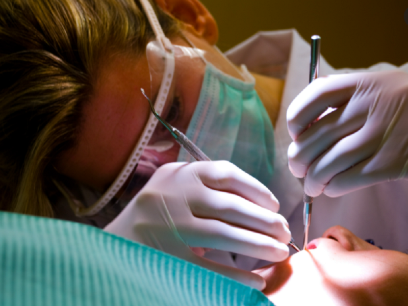 stop-pubblicita-ingannevoli-su-cure-odontoiatriche.