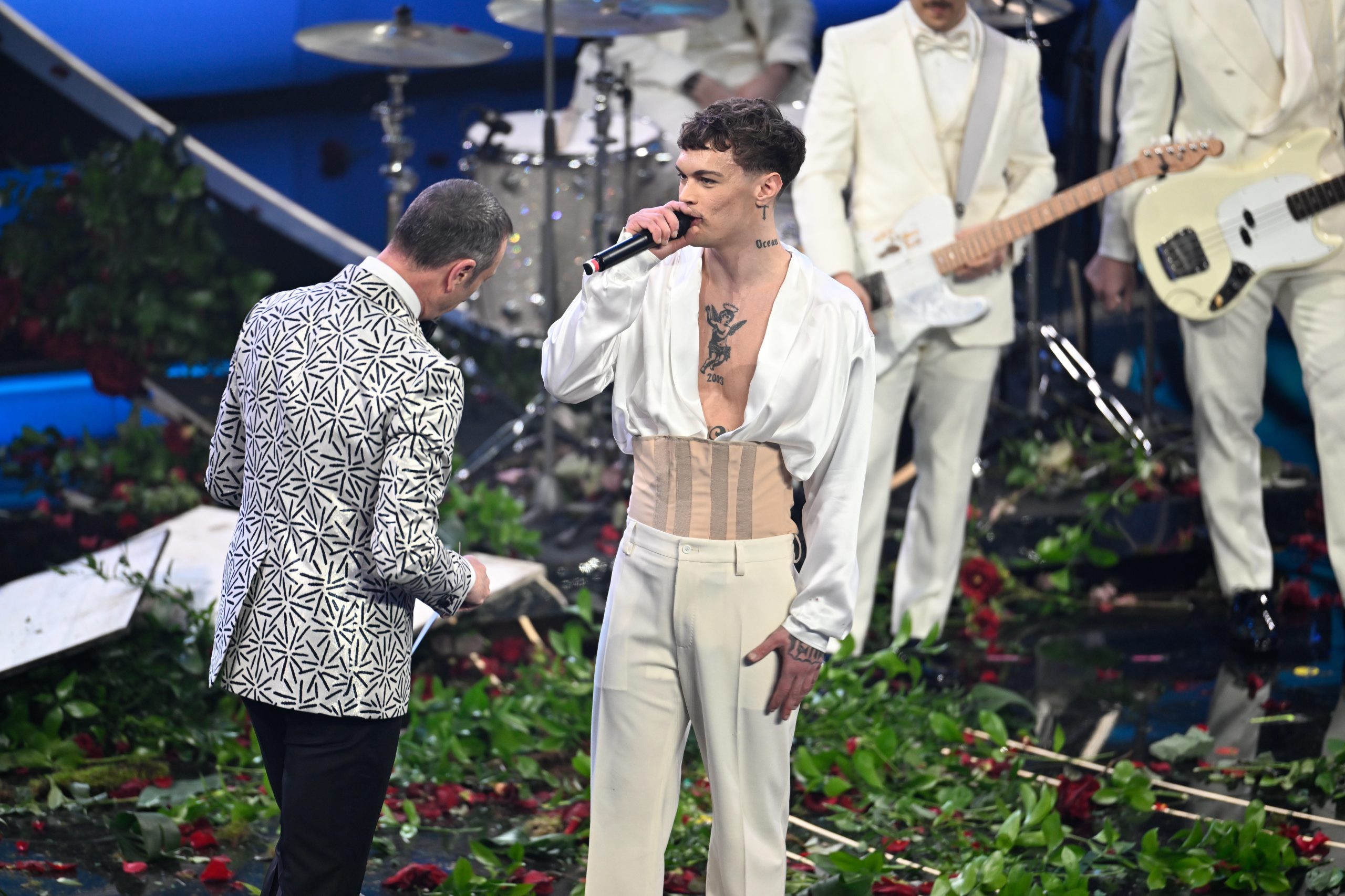 sanremo-2023,-amadeus-sul-caso-di-blanco:-cosa-e-successo-davvero?