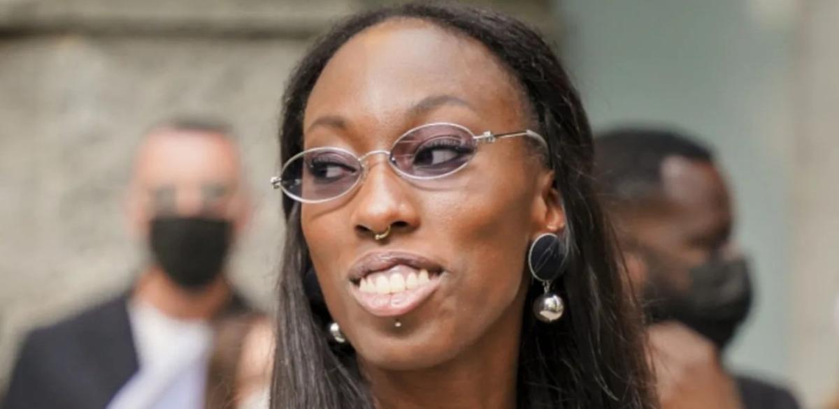 la-madre-di-elodie-risponde-a-paola-egonu:-“l'italia-non-e-razzista”