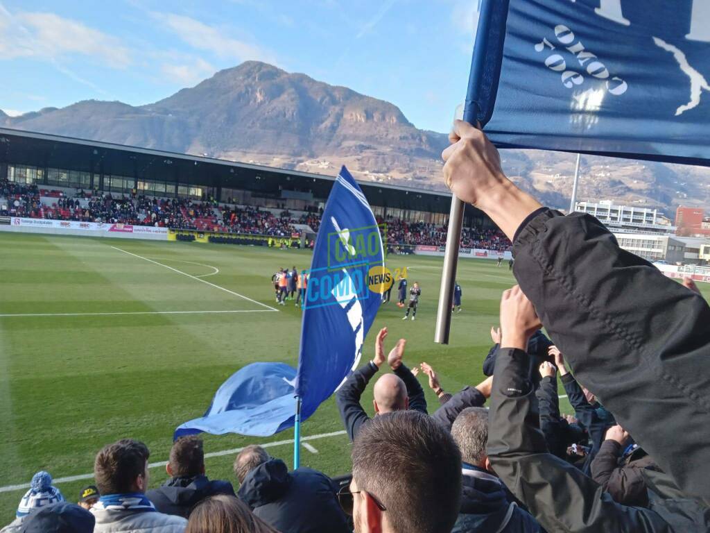 bravo-como:-va-sotto-e-rimonta-sul-terreno-di-bolzano,-pari-con-cerri-su-rigore-allo-scadere-–-ciaocomo
