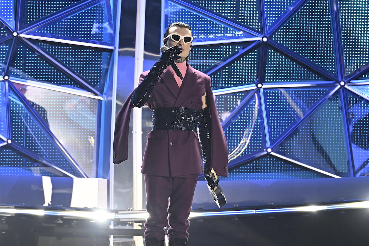 sanremo,-perche-rosa-chemical-e-gianmaria-hanno-portato-un-ukulele-sul-palco