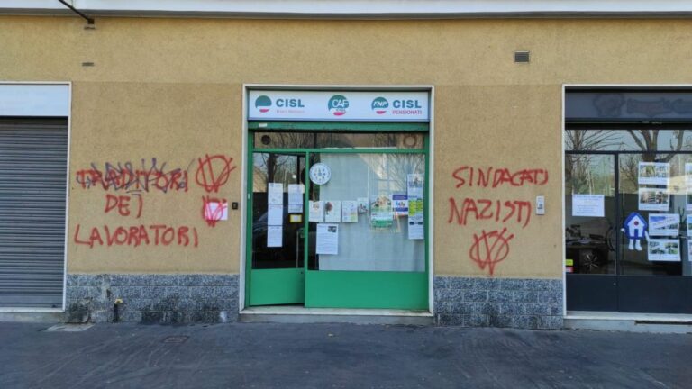 imbrattata-sede-cisl-bicocca,-solidarieta-da-fontana.
