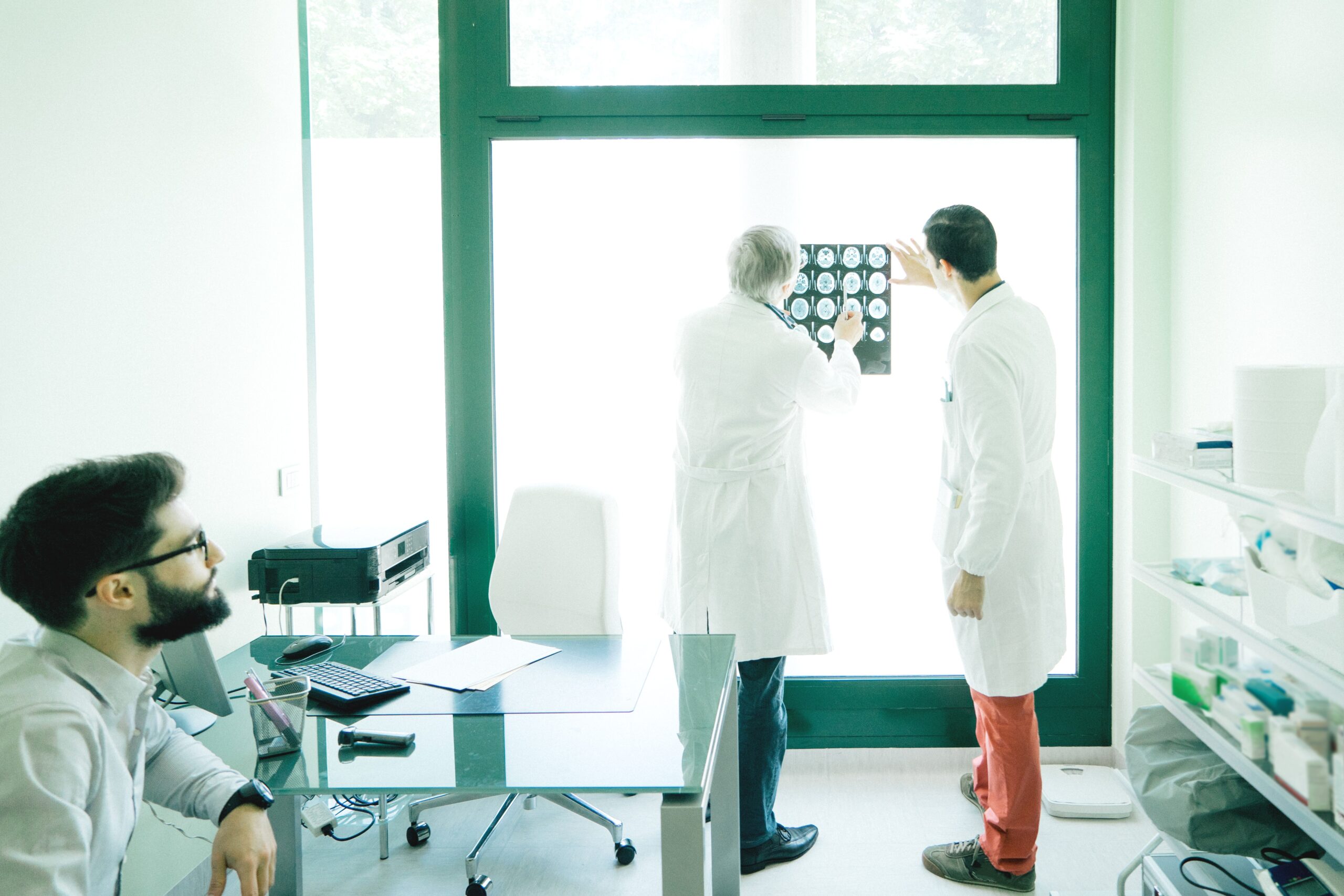 scopre-di-avere-l'alzheimer-a-19-anni:-il-caso-unico-che-apre-un-nuovo-scenario-sulla-malattia