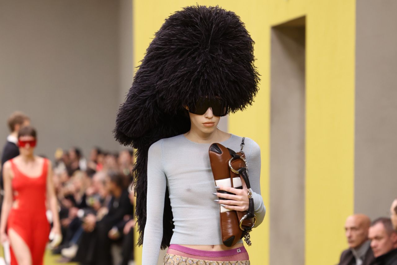 'tis-the-season-for-massive-headwear