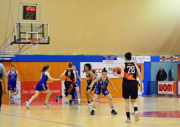 il-basket-canegrate-batte-il-bfm-milano-(67-46)-e-continua-a-sognare-–-legnanonews