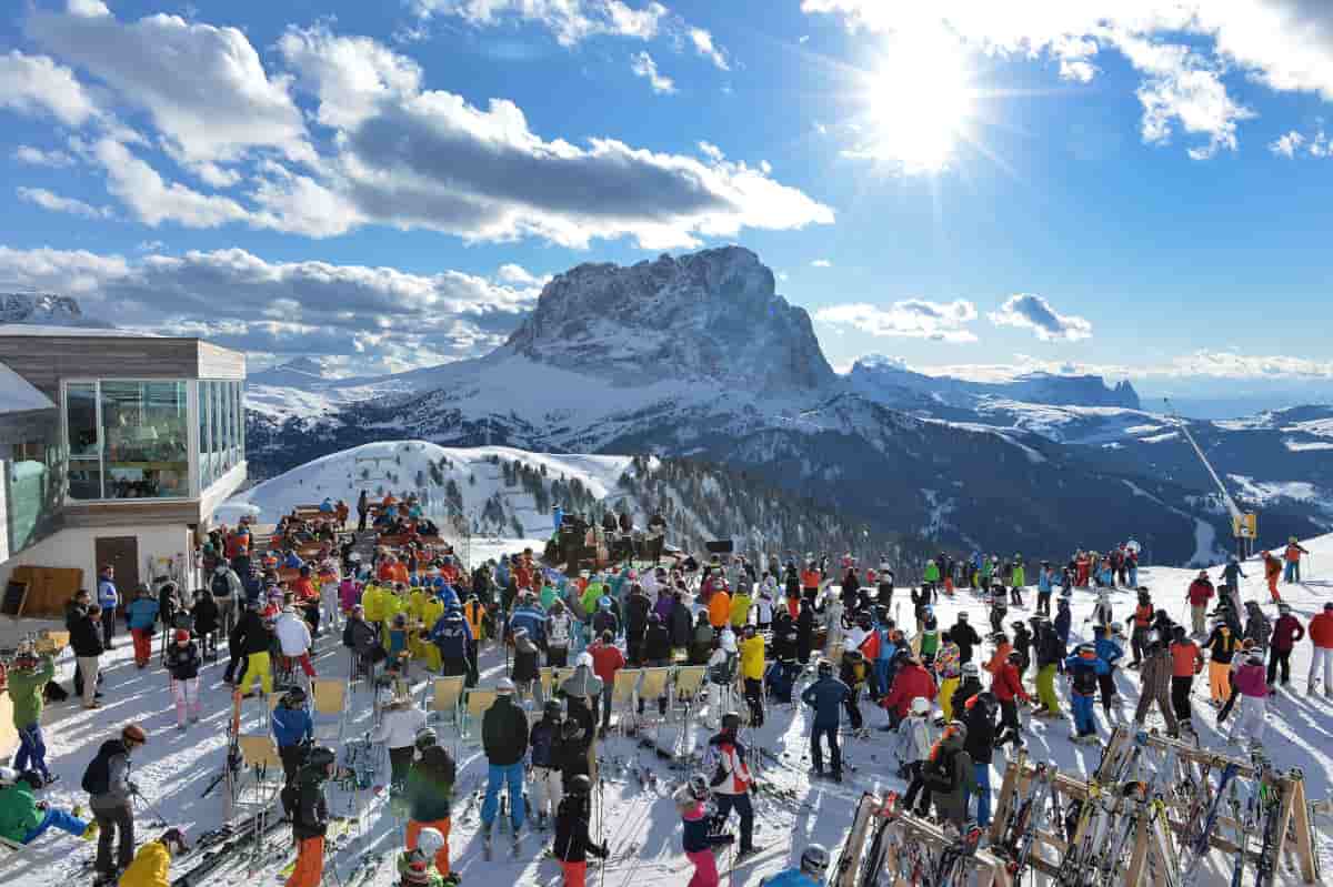 rock-the-dolomites-in-val-gardena,-concerti-sulla-neve