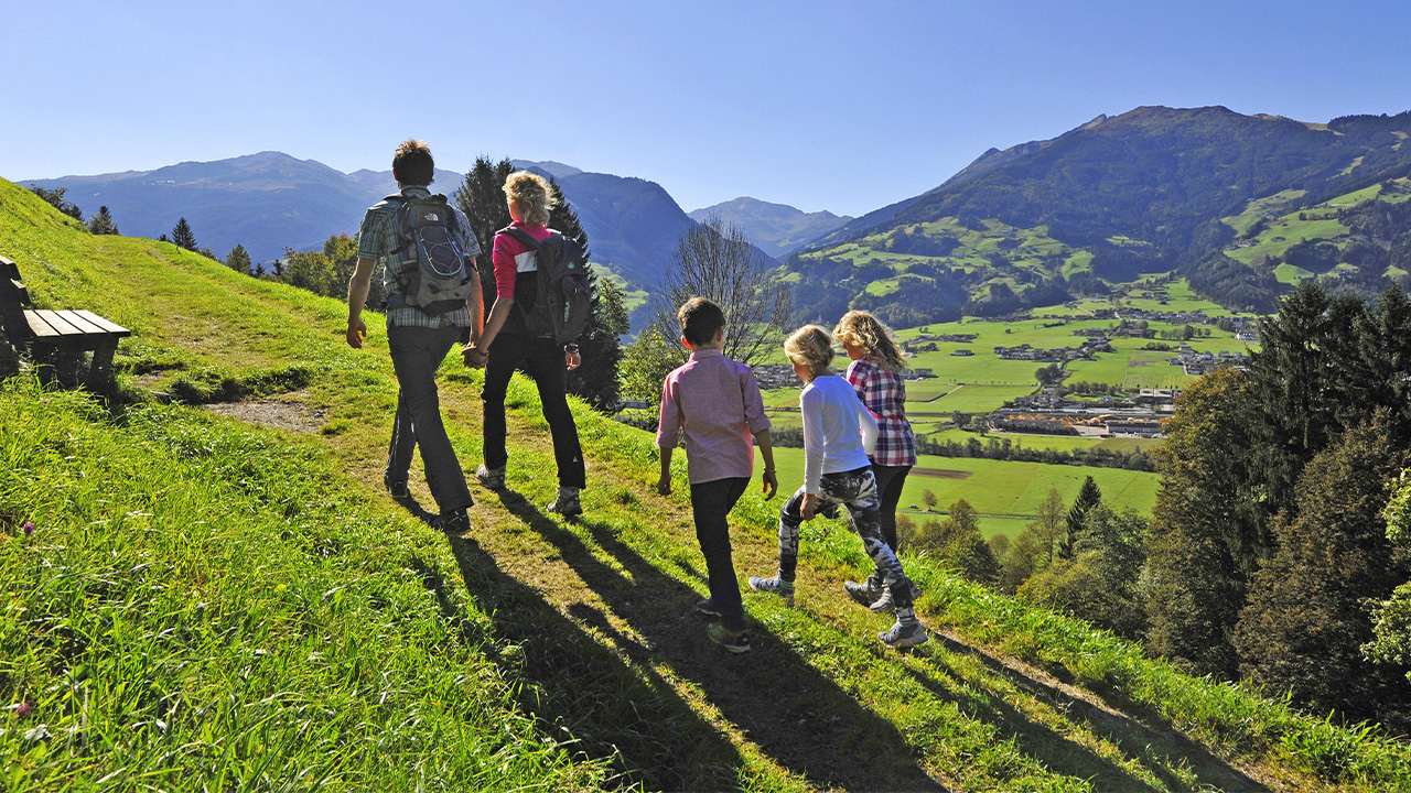 zillertal,-tuffarsi-nel-verde-–-james-magazine