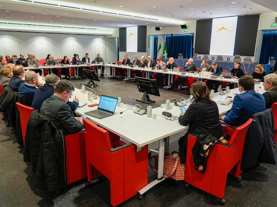 siccita,-incontro-in-regione-lombardia-su-gestione-coordinata-degli-invasi-alpini-e-dei-laghi-per-fronteggiare-la-crisi-|-sesto-notizie