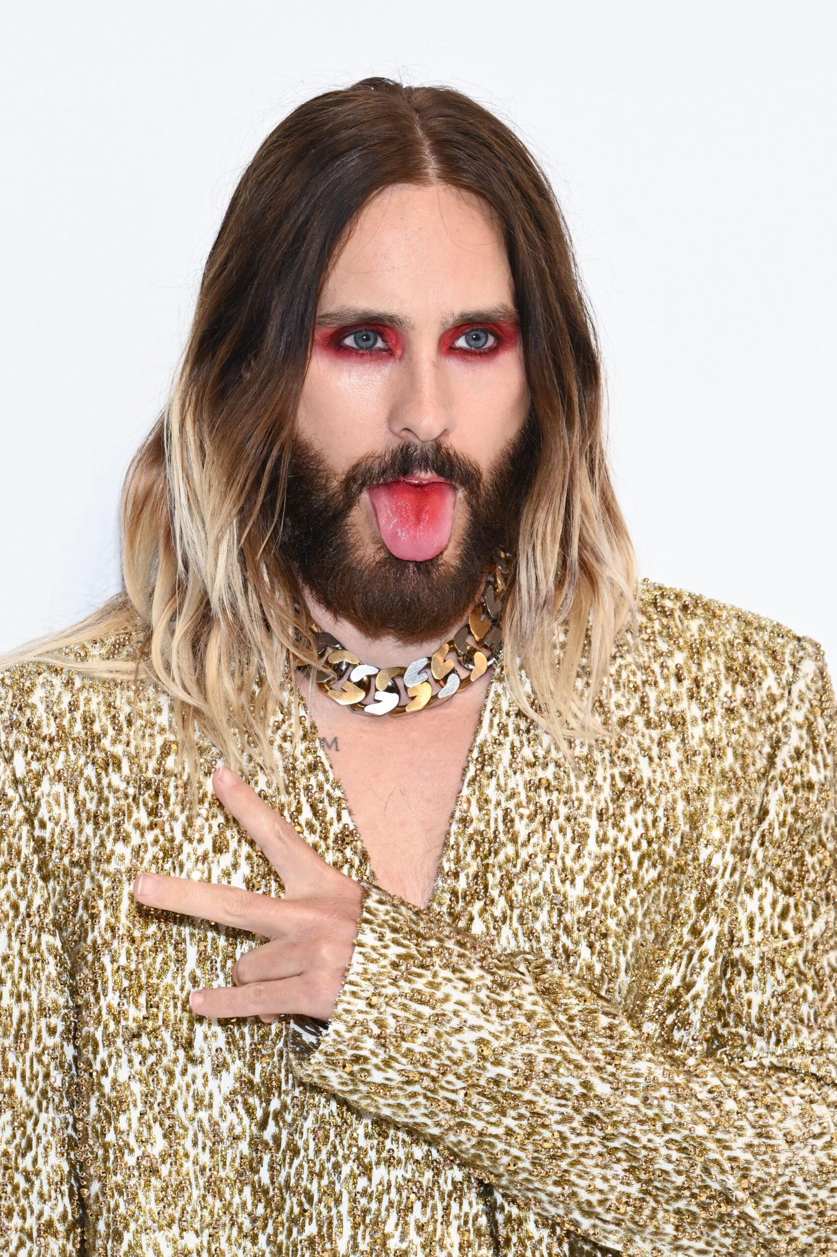 all-the-famous-guys-(but-especially-jared-leto)-have-been-going-all-out-for-paris-fashion-week