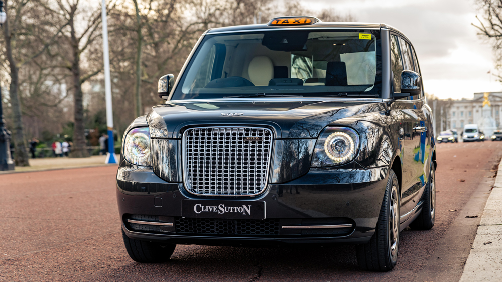 first-drive:-this-bespoke-vip-taxi-lets-you-travel-under-the-radar-in-total-refinement